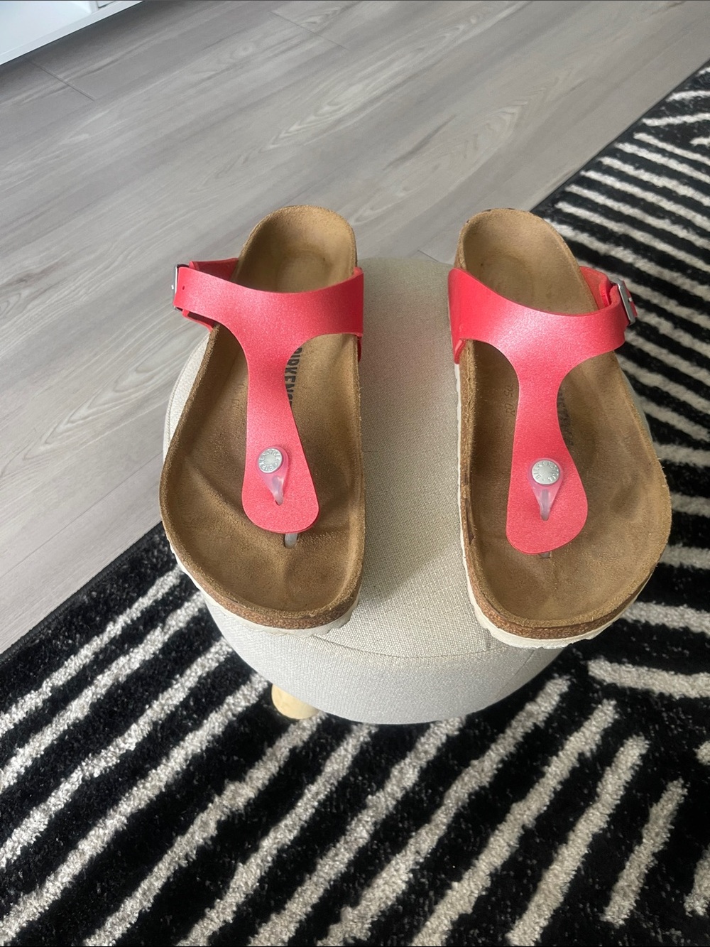 Birkenstock Women’s Shiny Coral Pink Gizeh Thong Sandals